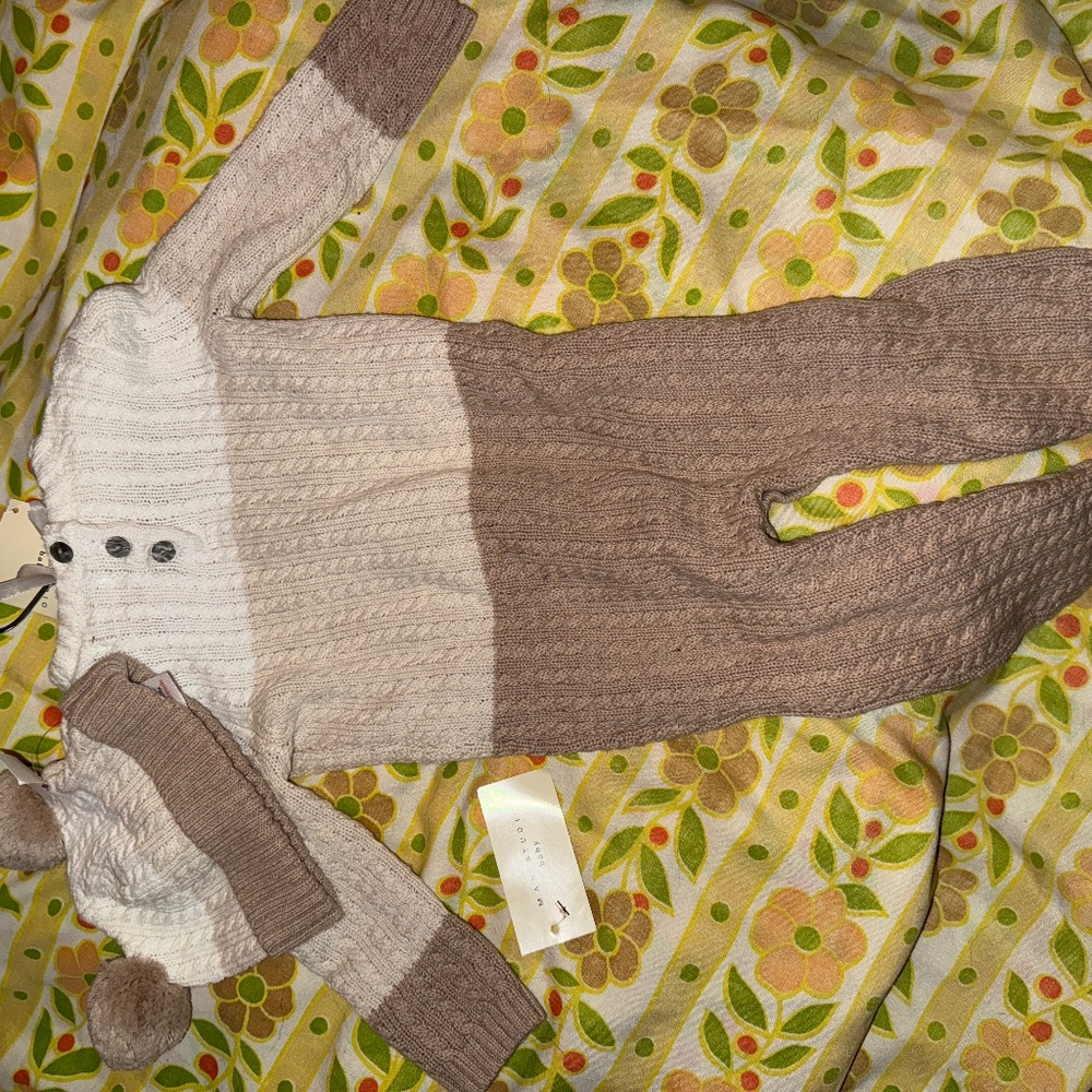 6-9 month baby knit onesie